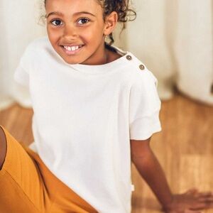 NUI Organics Kids Short Sleeve Waffle Tee with Shoulder Buttons Cream 4T